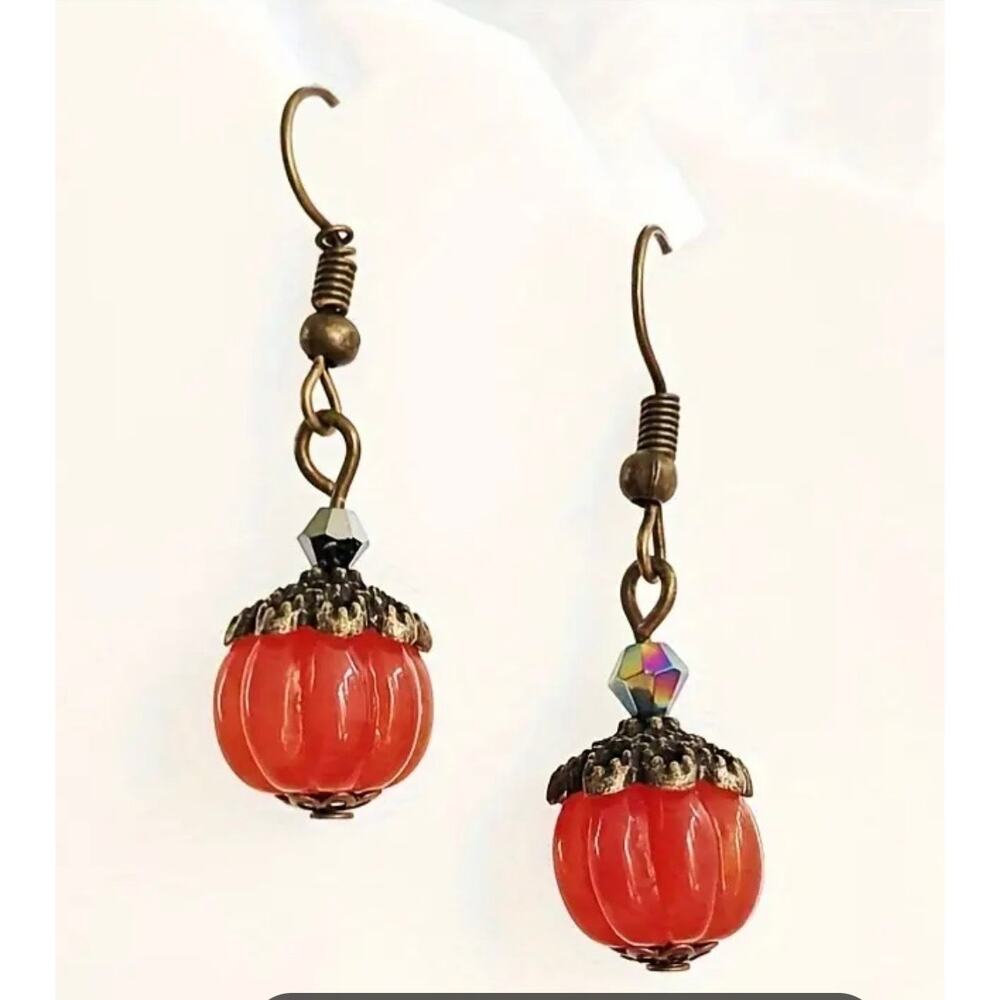 Vintage style pumpkin earrings